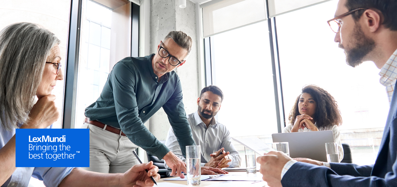 Discussion during team meeting 